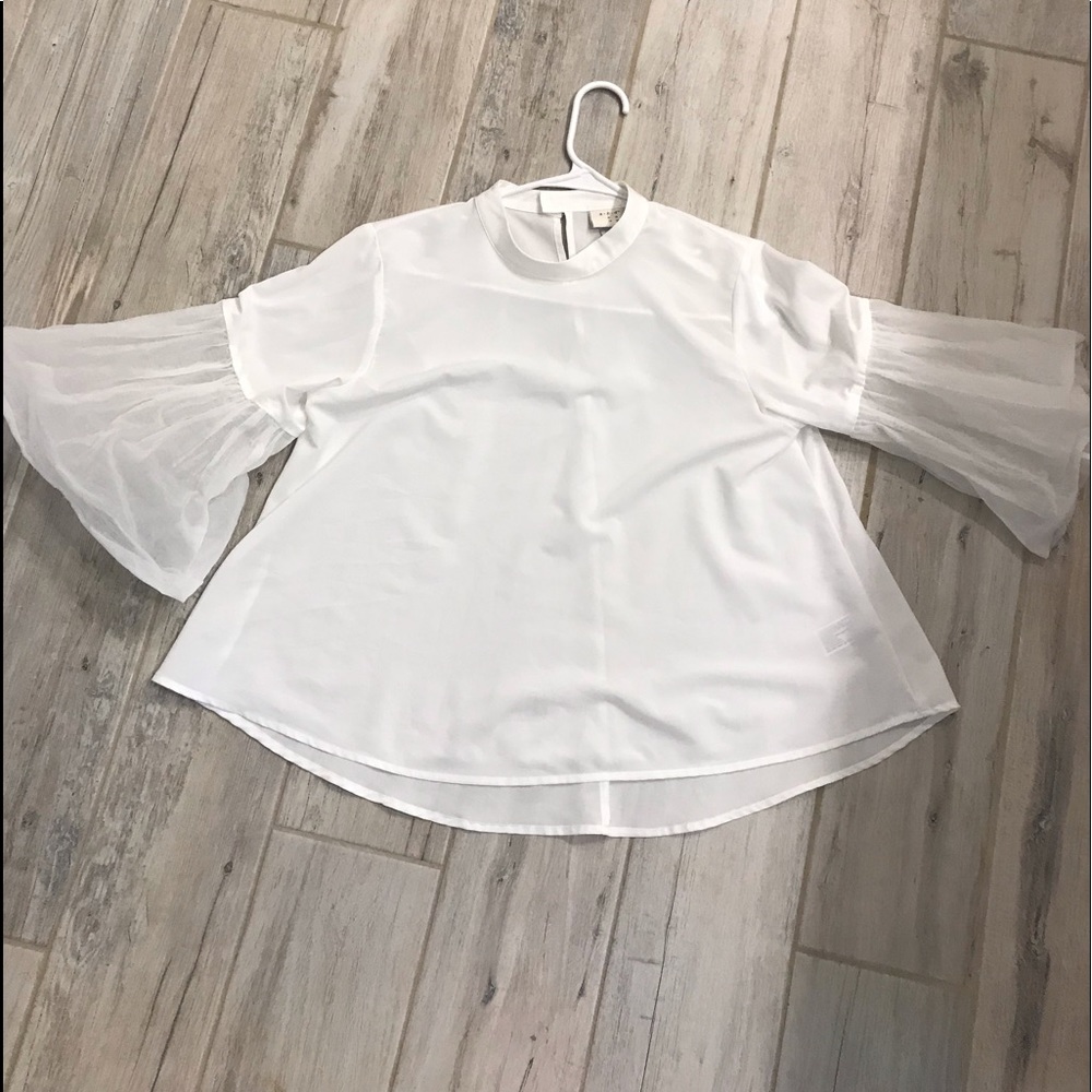 Bell Sleeve top.
